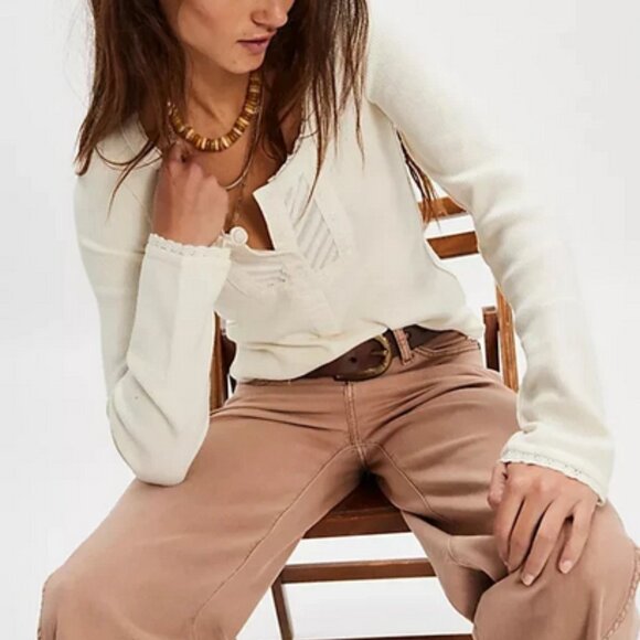 Free People We The Free Lorelai Long Sleeve Tofu Scoop Neck Top M - Picture 1 of 6